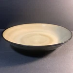 Pfaltzgraff Studio Reactive 14" Large Round Pasta Beige Serving Bowl Taos. Fixed Price $19.99.