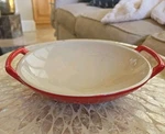 Le Creuset Stoneware Mini Wok Dish 11-20, Ombre Red Color Nwot. Fixed Price $95.00.