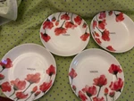 Mikasa Keira Red Poppy Salad Serving Bowl 8.5" Set Of Four - New! Free Shipping!. Fixed Price $80.00.