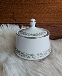 Mikasa Fine China Sugar Bowl 9059 Japan. Fixed Price $9.99.
