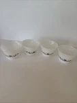Set Of 4 Vintage Termocrisa Dynaware Custard Cups Milk Glass Brown Daisy Flower. Fixed Price $23.00.