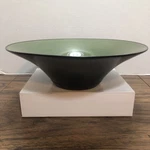 Gibson Gabbay Serving Bowl Round 11 1/4" Fusion Wasabi Textured Green Speckled. Fixed Price $20.24.