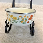 Kobe Kitchen Vintage Enamelware Porcelain Metal Bowl W/vibrant Mix Of Colors. Fixed Price $15.00.