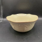 Lenox French Perle Pistachio Green Scalloped Stoneware Cereal Soup Bowl 7 Inch. Fixed Price $36.10.