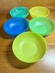 Tupperware Salad Bowl Open House 4794A Set 5 700ML 24OZ Blue Green Yellow Aqua. Fixed Price $29.95.