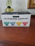 8 Piece Servappetit Ice Cream Bowl & Spoon Set New In Box. Fixed Price $30.00.