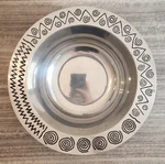 Wilton Armetale Spiral Design Salad Bowl Oven Table Southwestern Patter. Fixed Price $31.99.