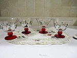 Set Of 4 Pfaltzgraff Winterberry Footed Dessert Bowls Painted Glass New Box. Fixed Price $22.45.