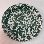 Bennington Potters 1628YA Green Splatter Agate 8.5" Rimmed Lunch Plate Vermont. Fixed Price $25.98.