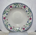 Farberware Brandywine Round Vegetable Bowl. 8.25 Salad 1998 Pattern 4172. Fixed Price $10.99.