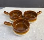Chefs Kitchen Stoneware Soup Bowls Set Of 3 Brown Drip Handle Onion. Fixed Price $29.95.