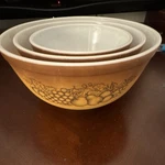 Vintage Pyrex Nesting Glass Mixing Bowl Set 3PC Fruit Pattern Brown/white. Fixed Price $40.00.