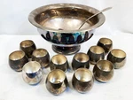 14 Piece Oneida Silverplate Punch Bowl 12 Cups & Ladle Usa. Fixed Price $79.00.