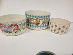 Pioneer Woman Sweet Romance Cow Ceramic Bowl Set. Fixed Price $37.00.