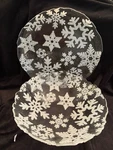 Vietri Snowflake Winterland Large Round Platter Bowl Christmas Glass. Fixed Price $79.99.