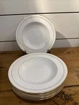 Noritake White Scapes Lockleigh Dinner Plates Embossed Gold Edge 4061 Nwt. Fixed Price $38.99.