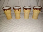 Oneida Kitchen Ceramic Ice Cream Sundae Waffle Cone Cups (4) Four Vintage 6 Inch. Fixed Price $19.97.