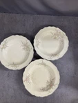 Ws George Vintage Bowls Set Of 3. Fixed Price $25.00.