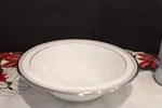 Noritake Pearl Luxe 9" Round Veg Bowl Looks New. Fixed Price $43.80.
