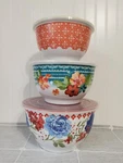 Pioneer Woman Classic Charm Floral Melamine Nesting Bowl Set With Lids 6 Pieces. Fixed Price $34.98.