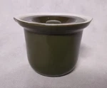 Hall Stoneware 470 Onion Soup Crock Bowl With Vented Lid Green. Fixed Price $18.89.