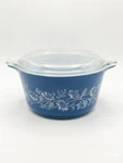 Vintage Pyrex Colonial Mist Blue 1QT Round Casserole Dish 473-B W/ 470-C Lid. Fixed Price $50.00.