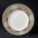 Christopher Stuart Optima HK214 Brea 10.75 Dinner Plates. Set Of 4.. Fixed Price $48.75.