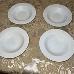 Set Of Faberware Calais 4173 Rimmed Bowls Salad/soup White Embossed With Gold. Fixed Price $20.00.