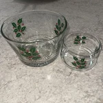 Set 2 Greenbrier Internatonal Serving Salad Candy Bowls Glass Clear Holly Berry. Fixed Price $13.99.