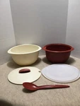 Tupperware 4.3 Oval Insulated Server Bowl With Spoon And Lids Piece #4995A. Fixed Price $19.99.