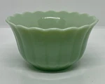 The Pioneer Woman Glass Timeless Beauty Jade Green 5 Diameter All Purpose Bowl. Fixed Price $14.99.