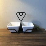 Pampered Chef White Share Ceramic Bowls Set Of 2 Wrought Iron Caddy. Fixed Price $17.00.