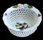 Herend Hungary Rothschild Birds Small Round Bowl Reticulated Basket Weave #7376. Fixed Price $84.50.