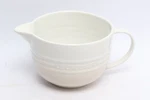 Le Creuset Stoneware Batter Mixing Bowl 2 Qt. Meringue. Fixed Price $58.50.