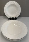 Mikasa English Countryside DP900 Soup Pasta Bowls Set Of 4 White. Fixed Price $29.99.