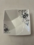 Lorren Home Trends Bowl 9.5" Square Salad Soup. Fixed Price $13.30.