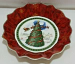 Villeroy & Boch Toy's Fantasy Christmas Tree 9 3/4" Bowl Scalloped Edge New. Fixed Price $36.90.