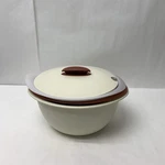 Tupperware 3.5L #4995A-3 & 4.3L #4995A-1 Insulated Oval Server Bowl Multiuse Set. Fixed Price $36.09.