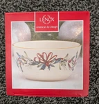 Lenox Winter Greetings 5" Bowl Christmas Free Shipping. Fixed Price $19.99.