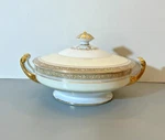 Noritake Nerrisa 673 Covered Serving Vegetable Bowl 10.5" Tan Flowers White Gold. Fixed Price $49.99.