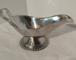 Vollrath 47578 Stainless Steel Gadroon Base Gravy Boat, Shrimp Top, Bowl. Fixed Price $8.99.