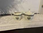 Lenox Autumn 24K Gold Trim Creamer And Sugar Bowl Lid **free Shipping. Fixed Price $70.00.