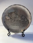 Wendell August Forge Plate Set Of 4 - Cats Mint Condition, With Stand. Fixed Price $37.50.
