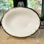 Wedgewood Windsor Black Oval Vegetable Serving Bowl Bone China England 9.75 22K. Fixed Price $75.00.