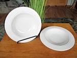 Homer Laughlin "gothic" Pattern Soup Pasta Bowls 9" Set Of 2 Euc. Fixed Price $19.99.