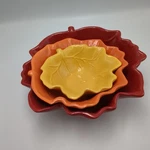 Boston Warehouse Ceramic Leaf Bowls Set Of 3 Fall Autumn Nesting Decor Dishes. Fixed Price $19.99.