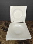 Maxwell Williams Designer White Basics Motion Set Of 4 Rimmed Cereal Soup Bowls. Fixed Price $35.99.