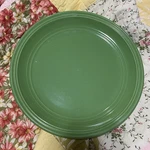 Used Green Mainstays Ceramic Plate Kitchen Dining Dinnerware Serveware. Fixed Price $12.99.