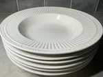 Mikasa Italian Countryside DD900 Set Of 6 Rimmed Soup Bowls Excellent Condition. Fixed Price $38.99.
