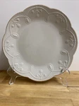 Lenox French Perle 4-PIECE Place Setting White Stoneware Boxed. Fixed Price $55.00.